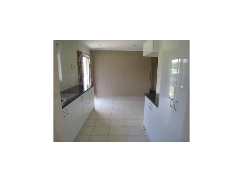 22  Springwood Road, Springwood QLD 4127