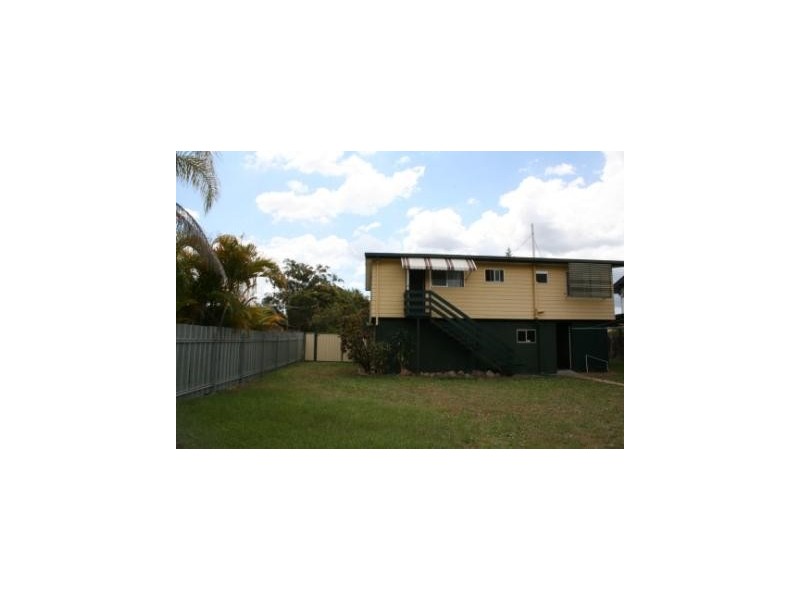 7  Garnett Street, Kingston QLD 4114