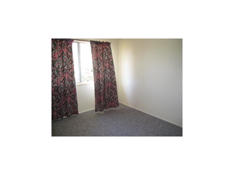 143  Station Road, Woodridge QLD 4114