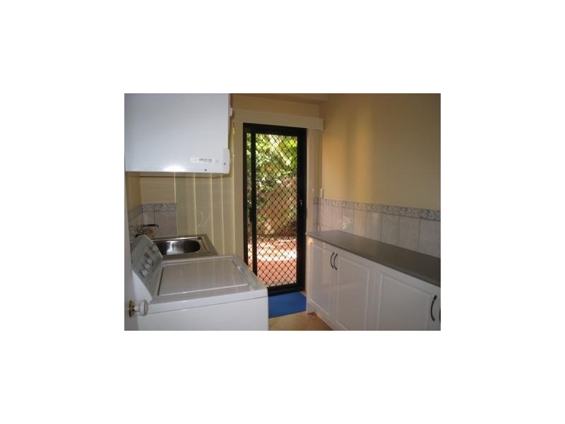 98  Stiller Drive, Kuraby QLD 4112