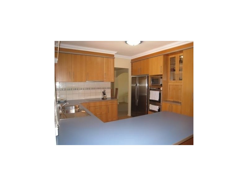 98  Stiller Drive, Kuraby QLD 4112