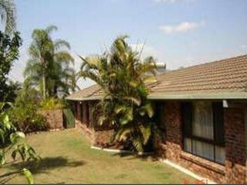 47  Deloraine Drive, Springwood QLD 4127