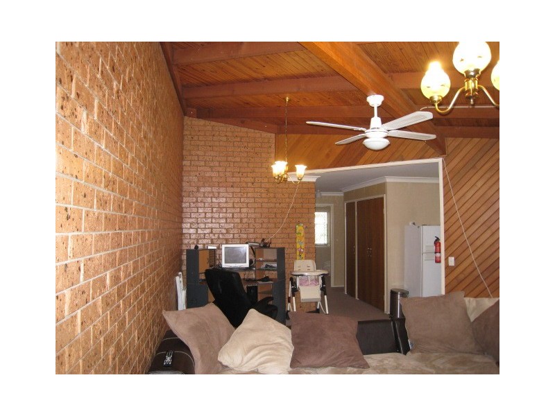 6/18 Defiance Road, Logan Central QLD 4114