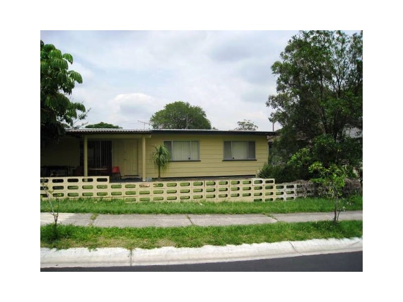 3 Chamberlain Avenue, Rochedale South QLD 4123