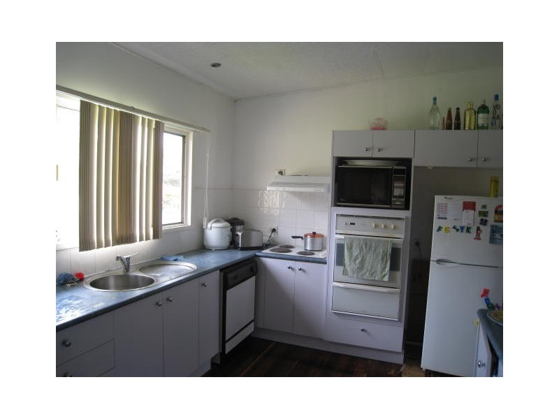 3 Chamberlain Avenue, Rochedale South QLD 4123
