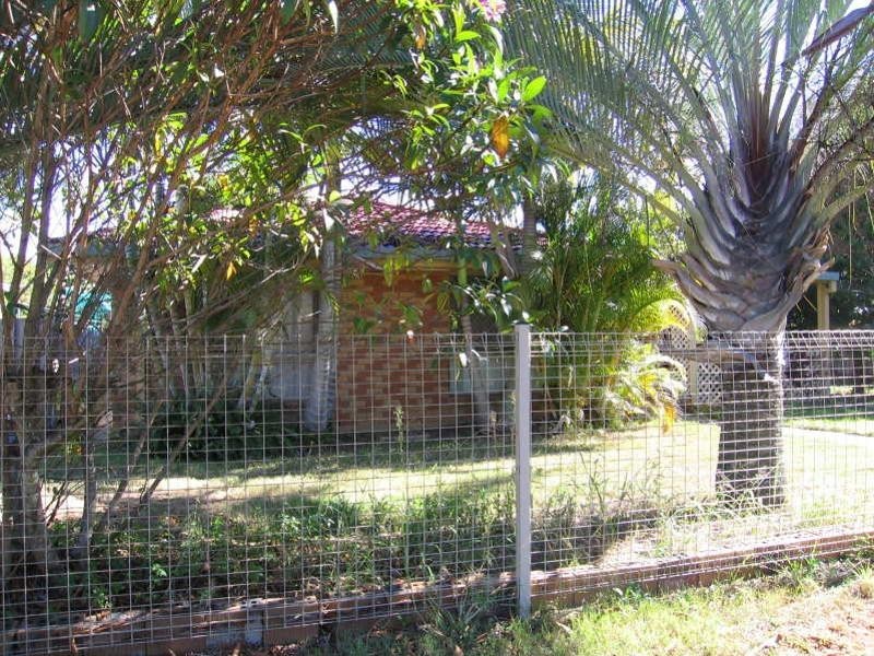 1  Claudia Street, Kingston QLD 4114