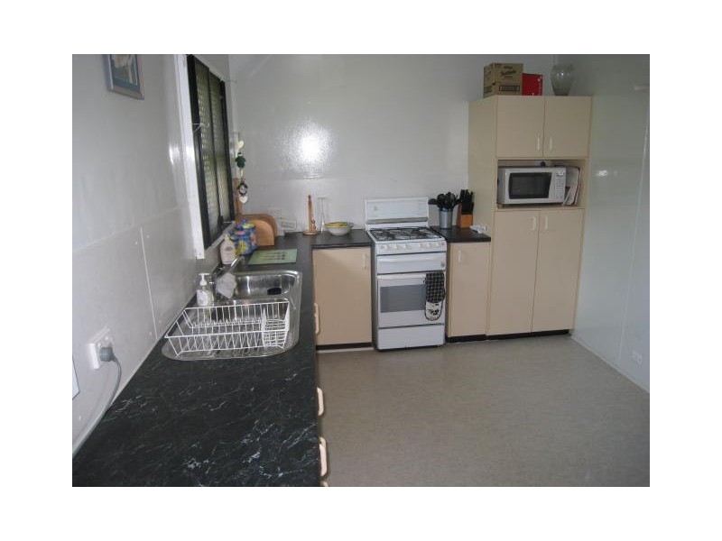 16 Madison Street, Woodridge QLD 4114
