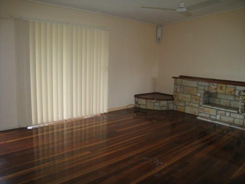 3 Chamberlain Avenue, Rochedale South QLD 4123
