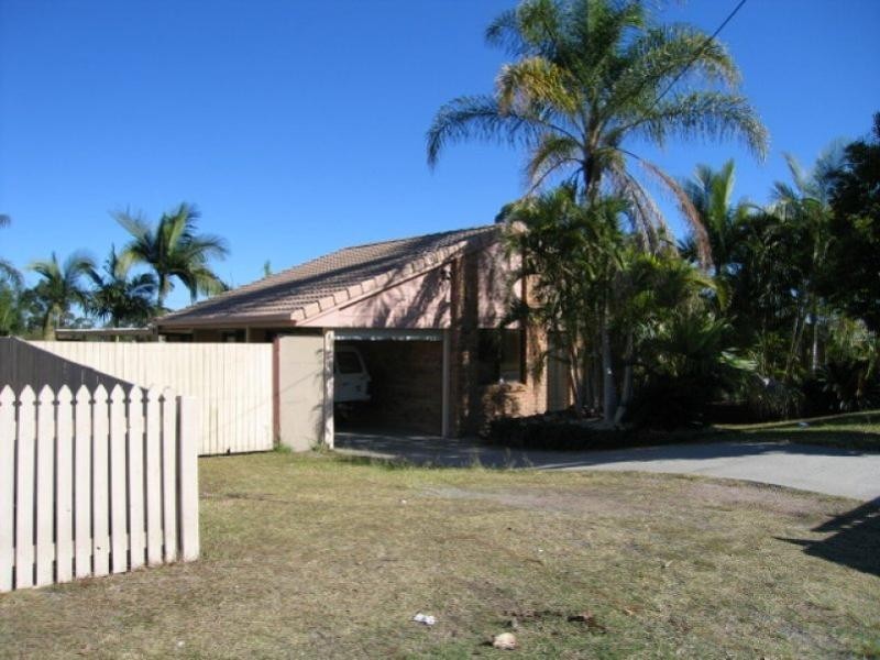 18 Yalumba Street, Kingston QLD 4114
