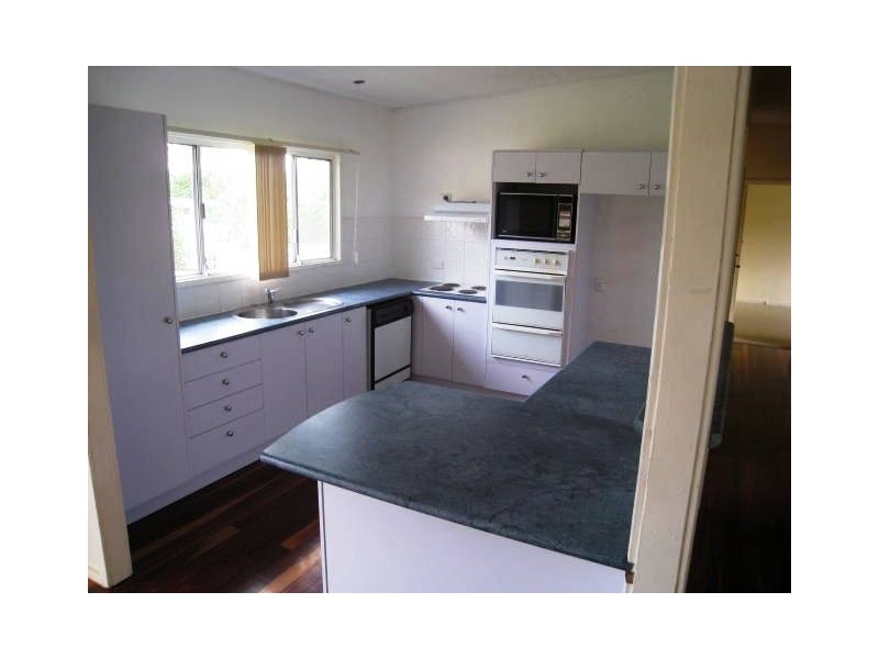 3 Chamberlain Avenue, Rochedale South QLD 4123