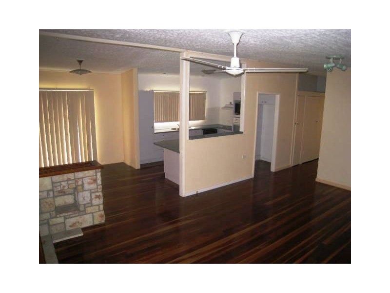 3 Chamberlain Avenue, Rochedale South QLD 4123