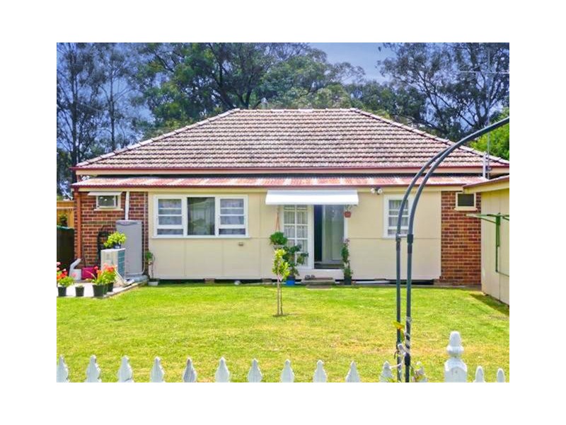 30 Hawkesbury Valley Way, Windsor NSW 2756