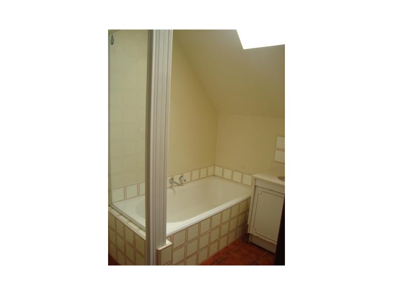 42 Cabbage Tree Road, Grose Vale NSW 2753