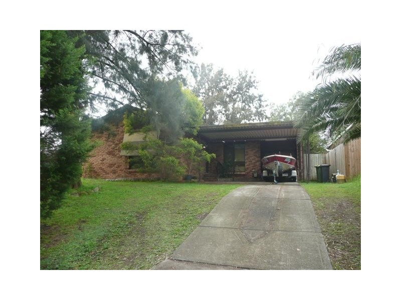 14 Phillip Place, Mcgraths Hill NSW 2756