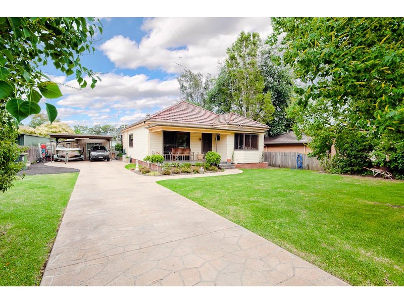 Mcgraths Hill NSW 2756