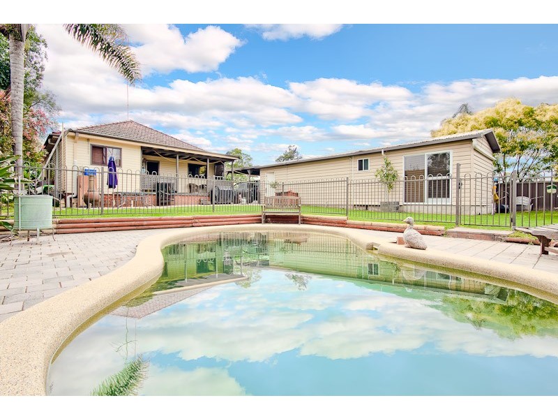 Mcgraths Hill NSW 2756