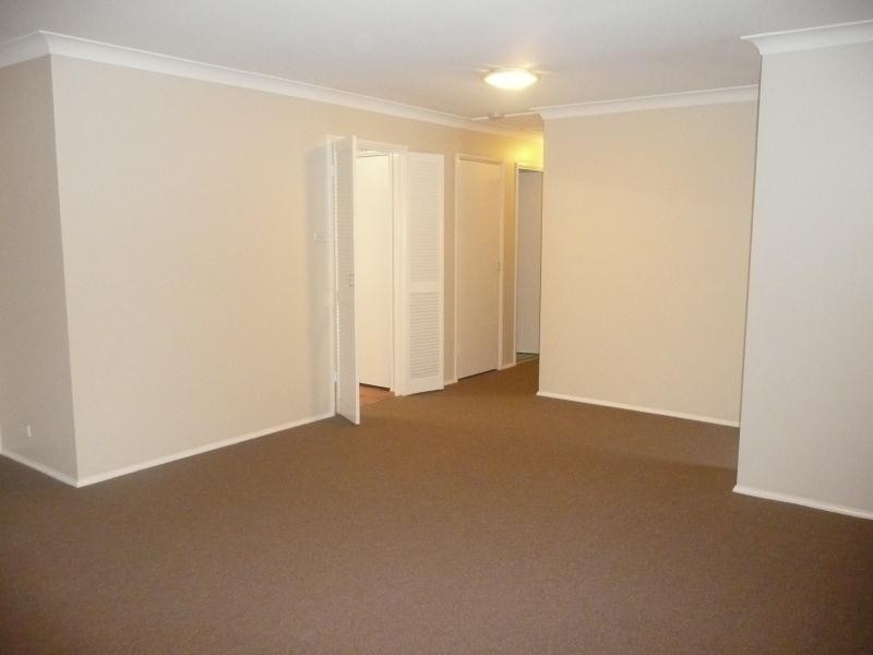 7 Scarvell Place, Mcgraths Hill NSW 2756