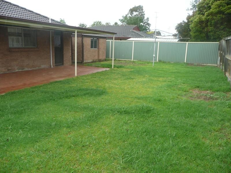 7 Scarvell Place, Mcgraths Hill NSW 2756