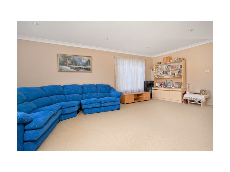 20 Tollhouse Way, Windsor NSW 2756