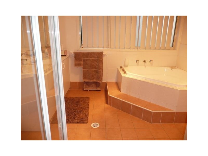 142 Sentry Drive, Stanhope Gardens NSW 2768