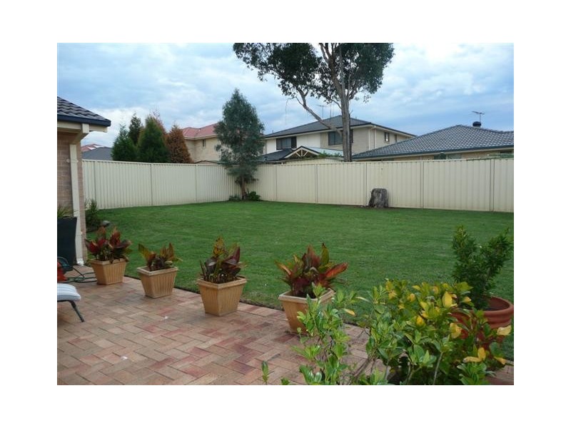 142 Sentry Drive, Stanhope Gardens NSW 2768