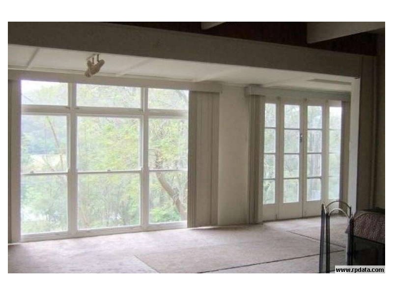 233 Greens Road, Lower Portland NSW 2756