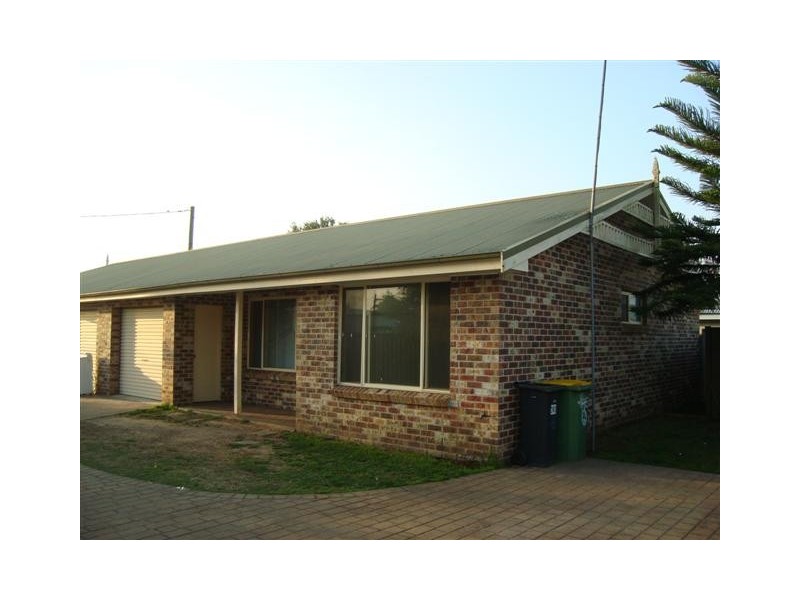 2/2A Faithful Street, Richmond NSW 2753