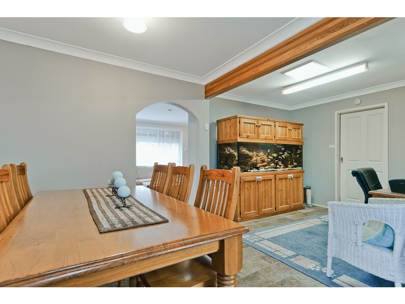 14 Andrew Thompson Drive, Mcgraths Hill NSW 2756