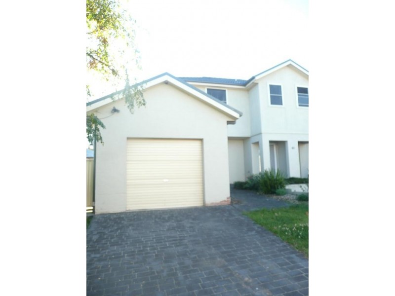2/63 Mullinger Lane, South Windsor NSW 2756