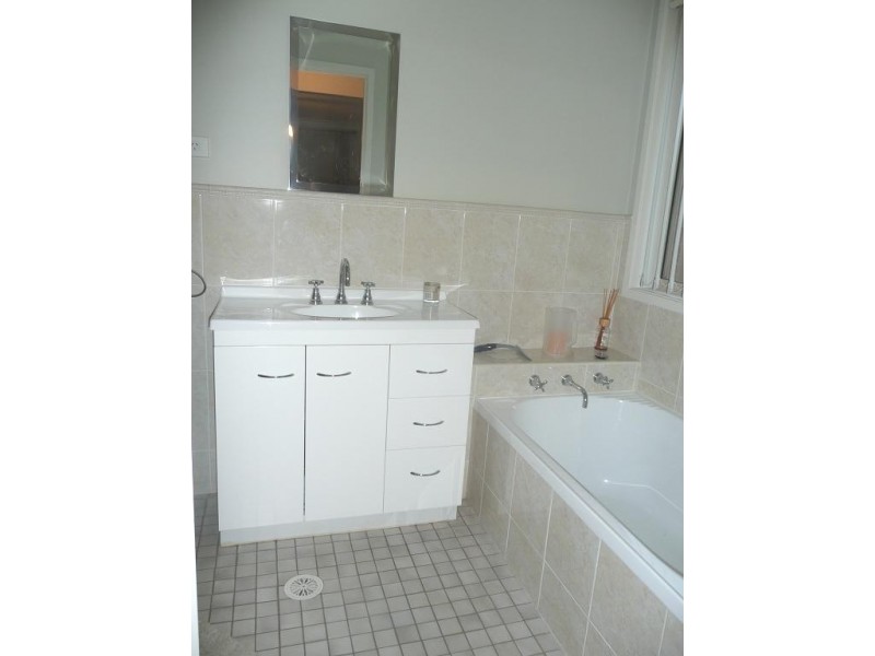 20 Farmer Close, Glenwood NSW 2768