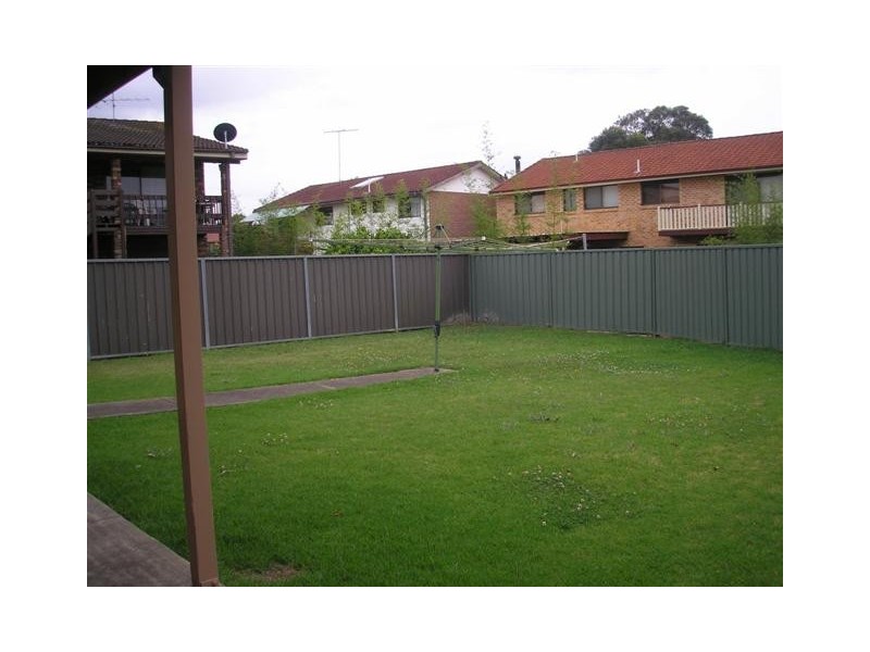 6  Manning Close, Mcgraths Hill NSW 2756