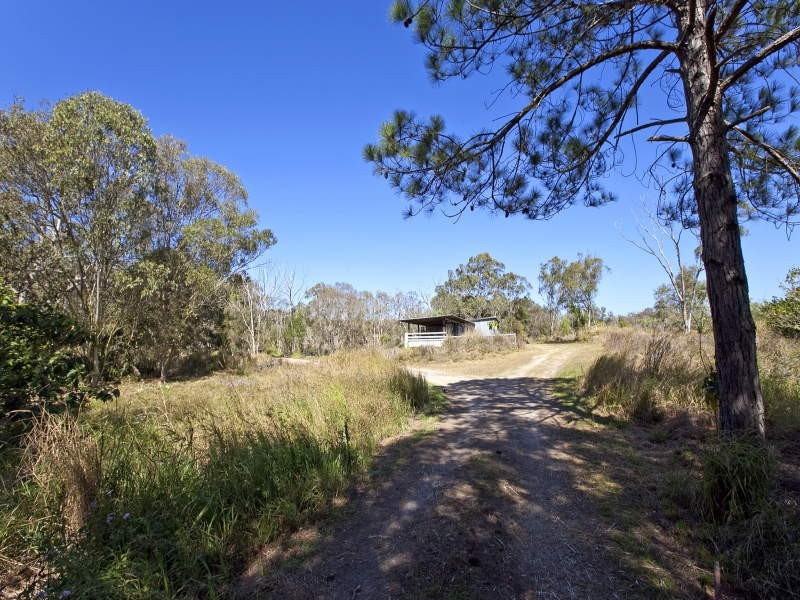27 Double Jump Road, Redland Bay QLD 4165
