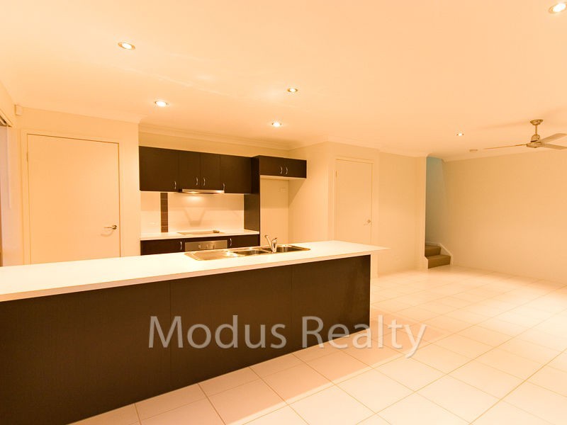 Unit 1 36 Armani Avenue, Pimpama QLD 4209