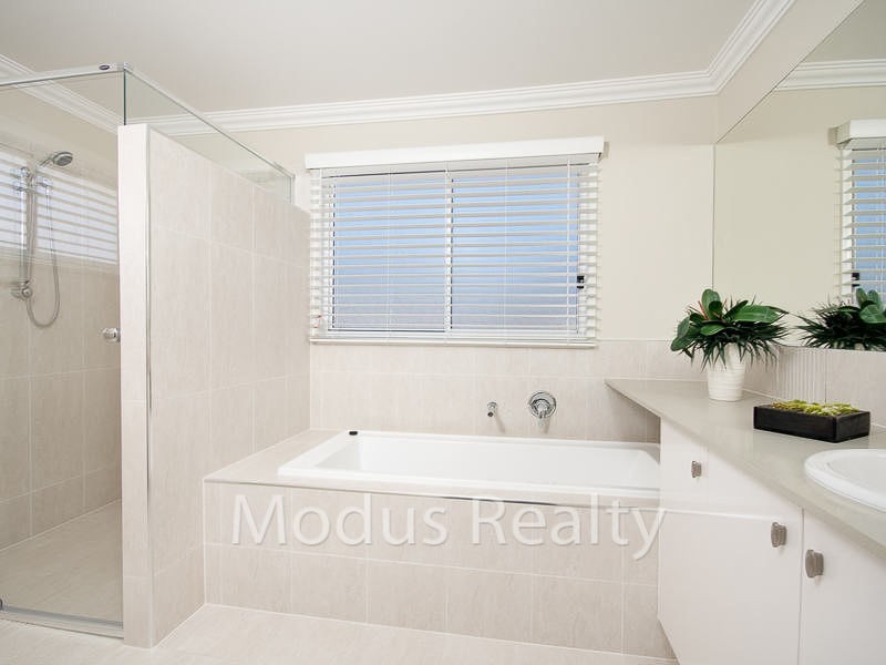 Bridgeman Downs QLD 4035