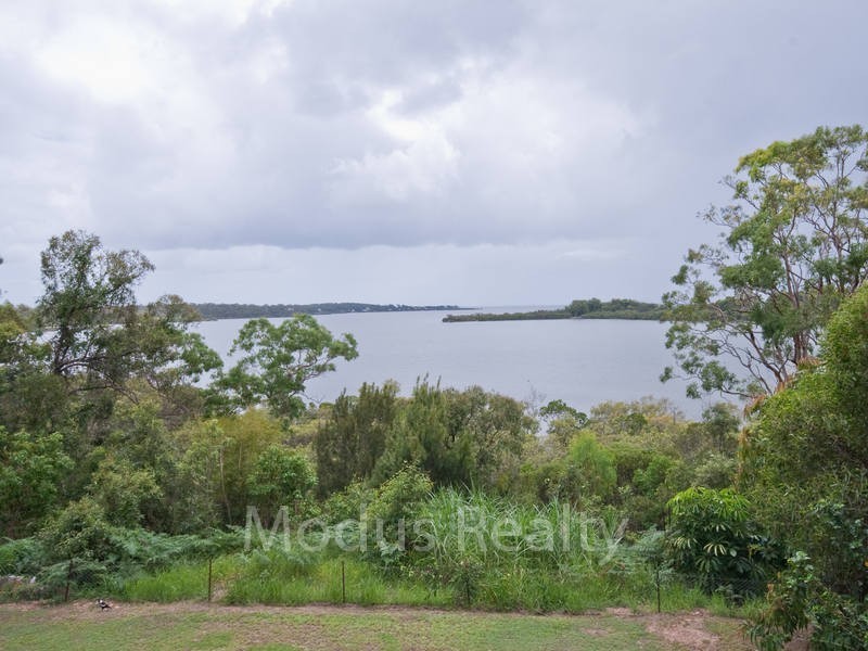 42 Timothy Street, Macleay Island QLD 4184