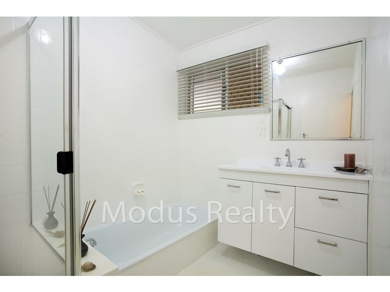 Keperra QLD 4054