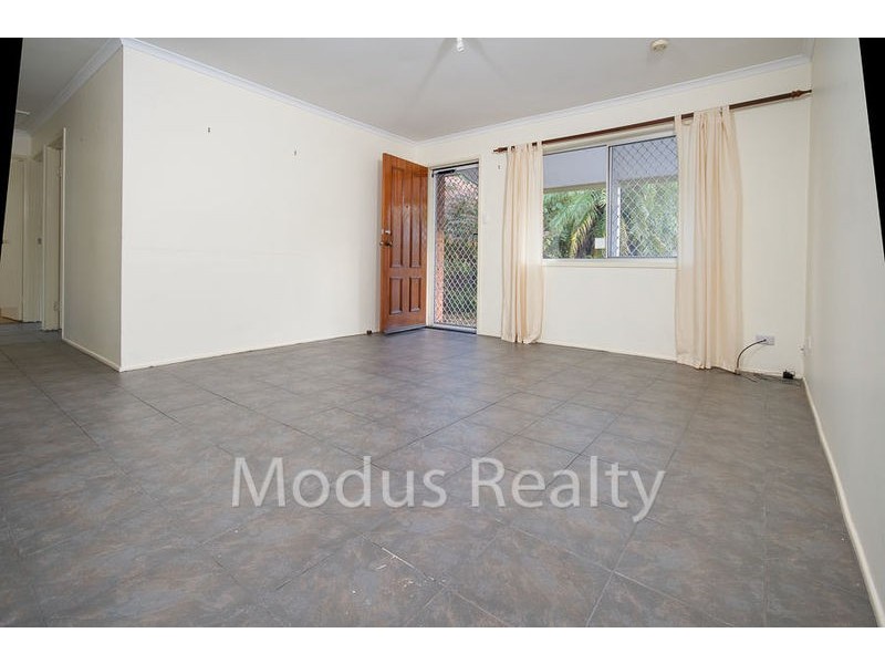 7 Petunia Court, Eagleby QLD 4207