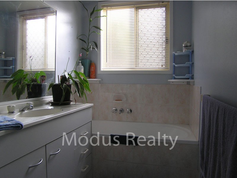 54 McKinley Street, Eagleby QLD 4207