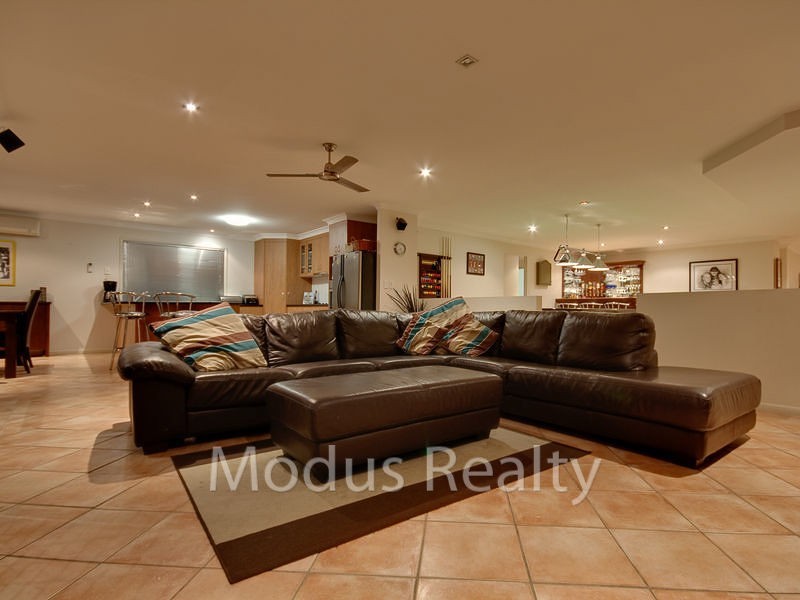 19 Kentwell Place, Wishart QLD 4122