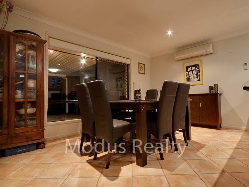 19 Kentwell Place, Wishart QLD 4122