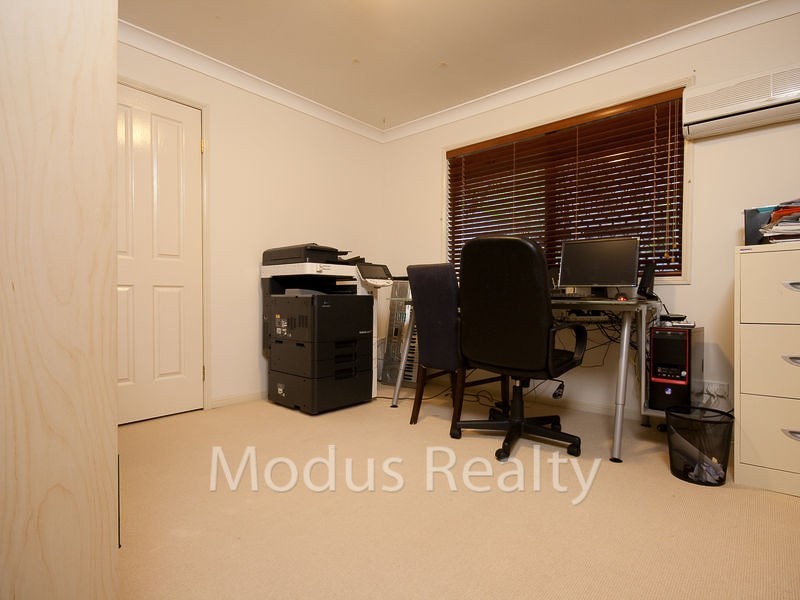 19 Kentwell Place, Wishart QLD 4122