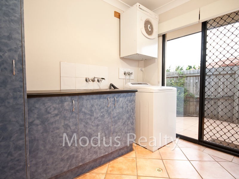 19 Kentwell Place, Wishart QLD 4122