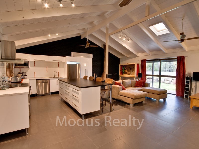 124 Pendennis Road, Tamborine QLD 4270