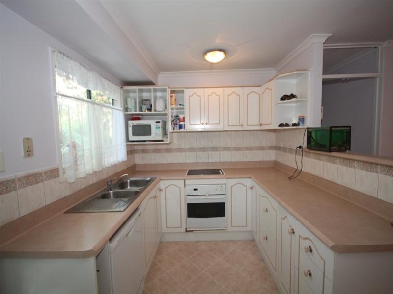 24 Cowper Avenue, Eagleby QLD 4207