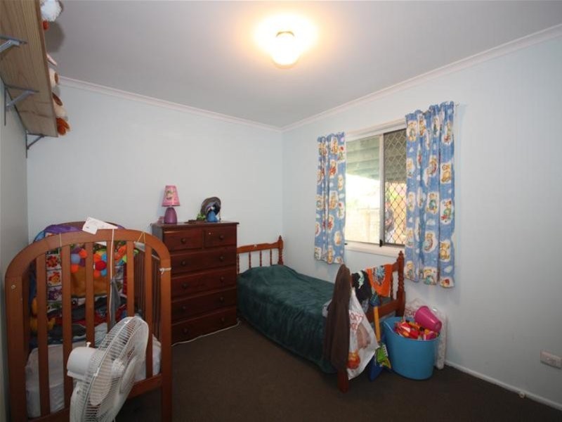 24 Cowper Avenue, Eagleby QLD 4207