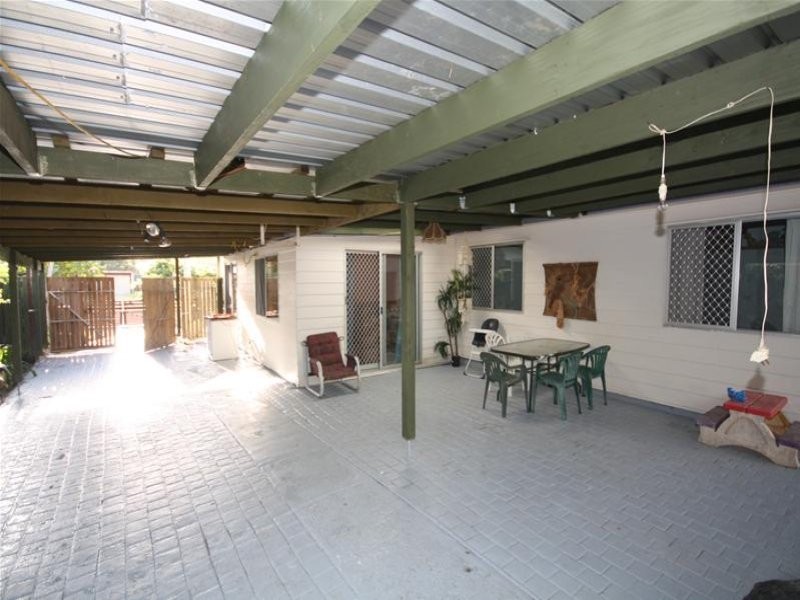 24 Cowper Avenue, Eagleby QLD 4207