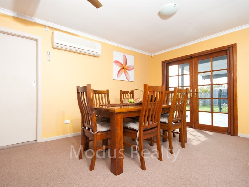 20 Westmoreland Boulevard, Springwood QLD 4127