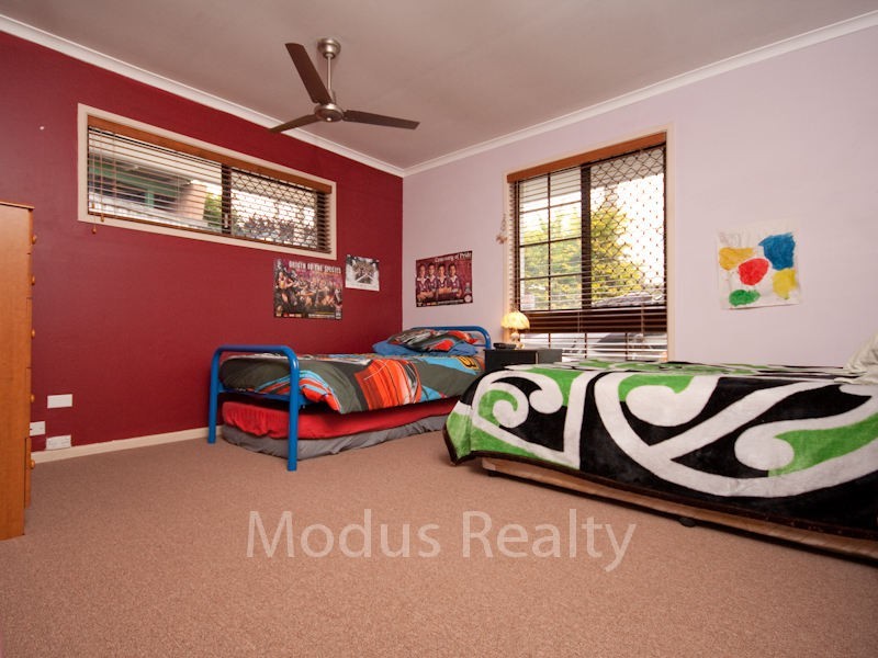 20 Westmoreland Boulevard, Springwood QLD 4127