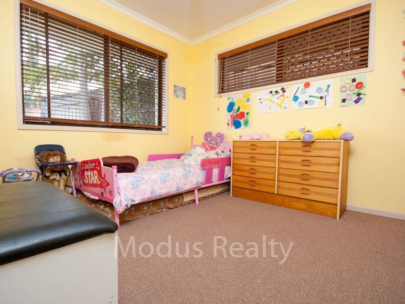 20 Westmoreland Boulevard, Springwood QLD 4127
