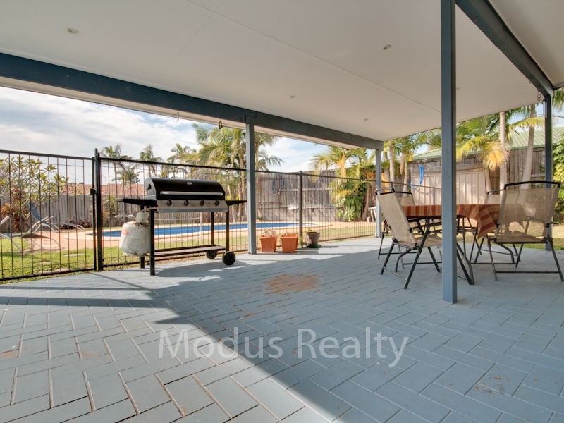 20 Westmoreland Boulevard, Springwood QLD 4127